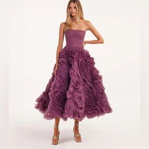 Milla Dramatically flowered tulle dress in wine color